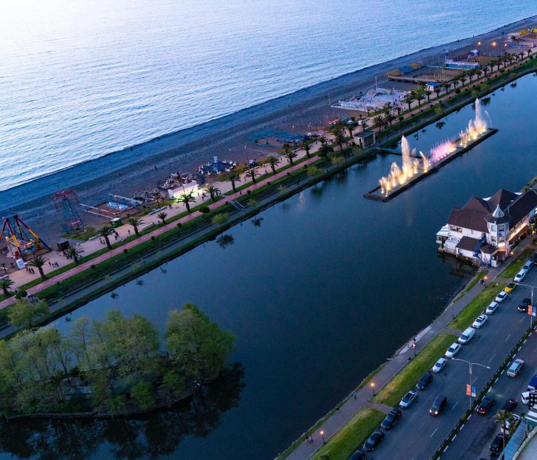 Luxury Sea View Orbi City Batumi Zewnętrze zdjęcie